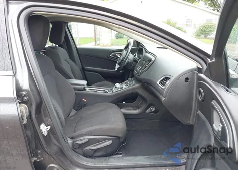 2015 Chrysler 200 Limited from USA, damaged, VIN 1C3CCCAB6FN557341